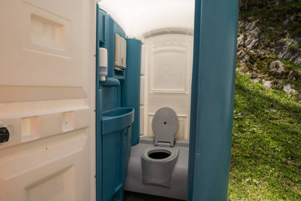Affordable portable toilet rental in Lorena, TX